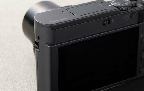 EVFの廃止と液晶固定のままなのは残念 LUMIX DC-TX3おすすめ イメージ