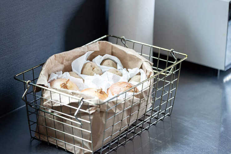 【野菜の保存】じゃがいもは冷蔵庫NG!? 味が落ちちゃいます｜『LDK』とプロが紹介