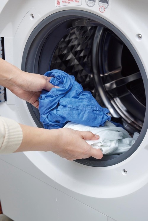 ステップ1:ワイシャツだけを脱水前に取り出す
