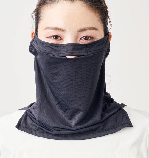 つけ心地：かぶってつけるシンプル設計 UVカットフェイスカバーおすすめ イメージ