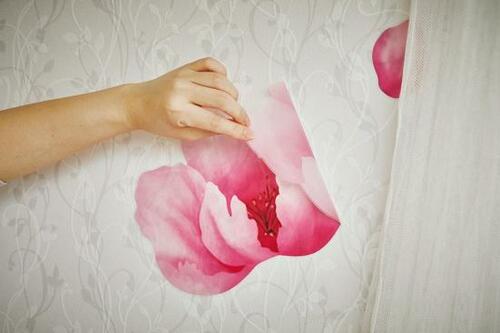 ピンクの花がキュート！ニトリ「ウォールステッカー フラワー」 イメージ2