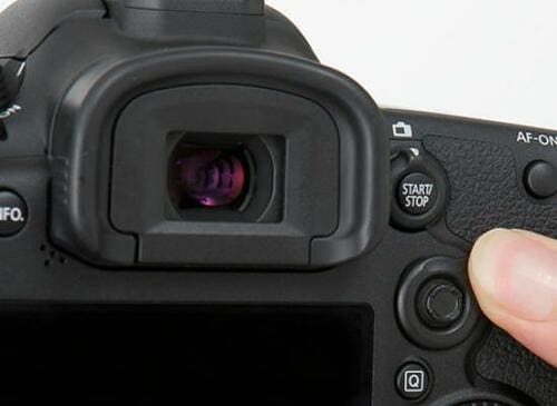 プロも使う高性能!なのにお安い!キヤノン「EOS 7D Mark II」