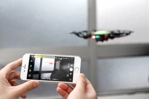 手のひらサイズながら本格派ご主人の顔も認識する賢いSpark イメージ3