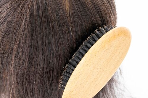 毛先はちょっと逃げやすい ヘアブラシおすすめ イメージ
