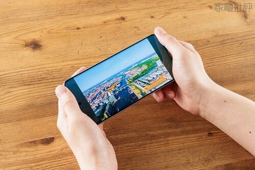 バッテリー持ちがイマイチ ハイエンドスマホおすすめ イメージ