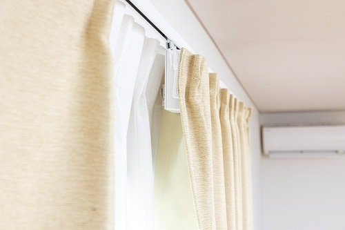 重いカーテンもラクラク開閉 イメージ