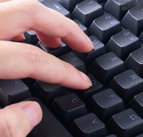 基本的な操作は無難にできて十分アリ ゲーミングキーボードおすすめ イメージ