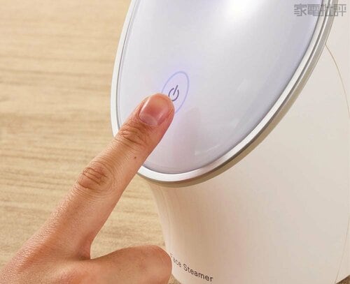 【機能・使い勝手】ボタンが少なく操作がシンプル ニトリのフェイススチーマーおすすめ イメージ