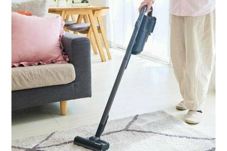 家がきれいな人が断言「掃除機は軽くて手入れラクなのが最強なんよ」→セールでゲットしちゃお｜楽天スーパーSALE