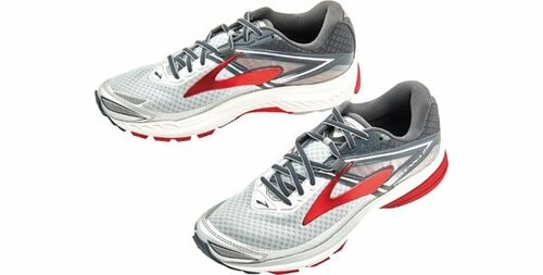 ブルックス:RAVENNA:運動:健康:ランニング:ジム