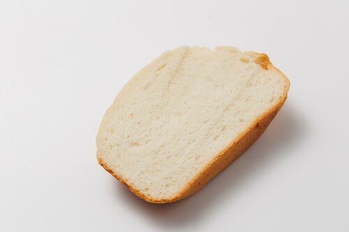 【パンの仕上がり】薄皮で中もふんわり！ 時短でバランスのいい仕上がり ホームベーカリーおすすめ イメージ