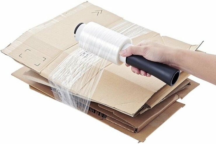 山積みの段ボールや雑誌がサッと片付く、おすすめグッズ2選のイメージ