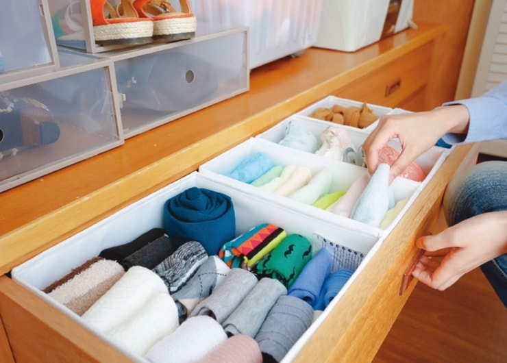 「驚くほどスッキリ」引き出し収納のコツがここにあります