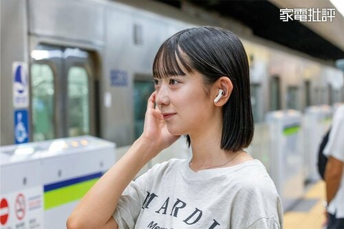 うるさい場所でも音楽を楽しめる AirPods4おすすめ イメージ