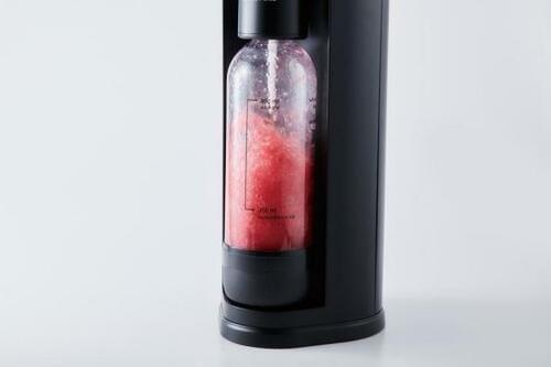 自分だけの炭酸ドリンクをカンタンに作れちゃう!