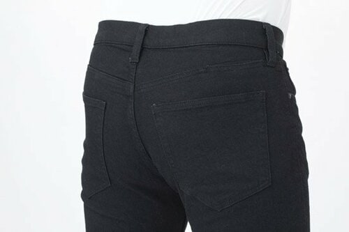 履きやすくて美シルエット！無印良品は2着買いすべき優秀さ イメージ
