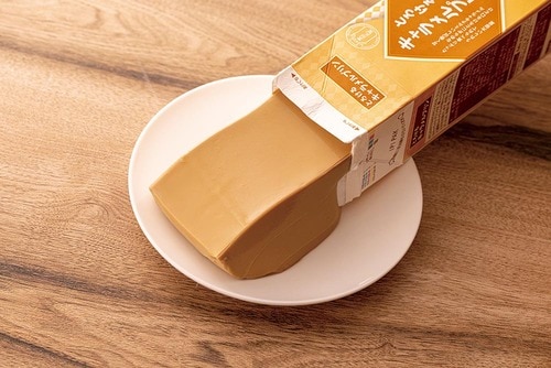 長方形のまま出てくる姿は圧巻！ 業務スーパーおすすめ イメージ