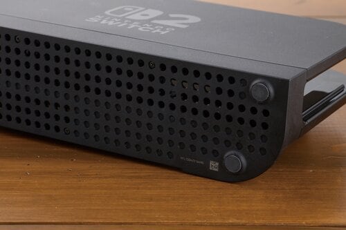 大型ファンと空気穴で効率的に熱を逃す Switch 2おすすめ イメージ