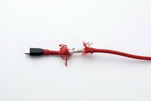 AnkerのPower Line+は耐久性・電流ともに優秀でした! イメージ