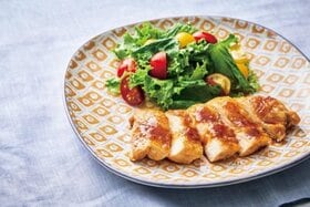 重だるさを解消！ 慢性的な疲労に効果的な鶏むね肉を使ったおすすめレシピ3選。LDKが紹介