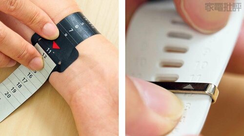 血圧計測のため、最初に腕のサイズをメジャーで測ります スマートウォッチおすすめ イメージ