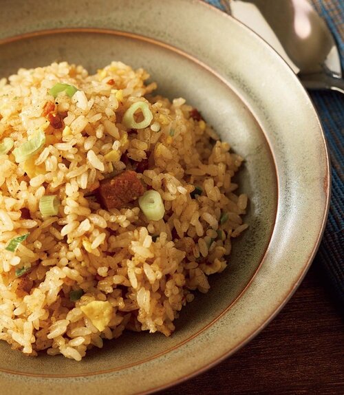 黒コショウがガツンと効いてる 冷凍チャーハンおすすめ イメージ