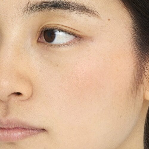 健康的な日焼け肌を演出できる! ブラウンチークおすすめ イメージ