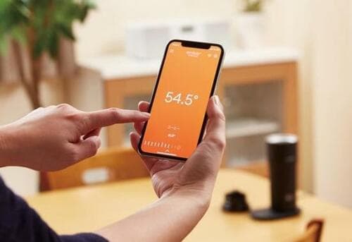 スマホで遠隔操作もできる
