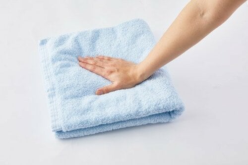 D評価: 【D評価】丈夫だけど至って普通ホットマンの「1秒タオル」