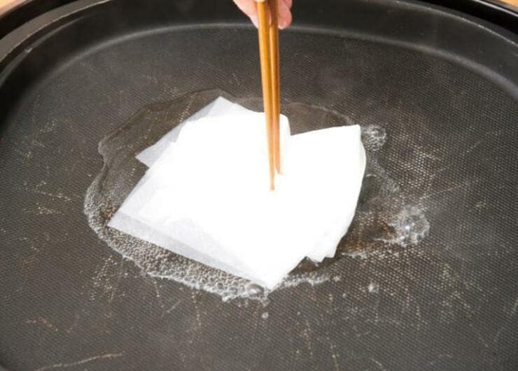 まさか！ “焼肉の焦げ”がこんなカンタンに落ちるなんて…