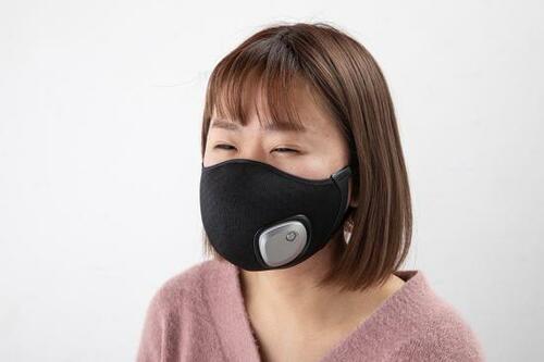 アジアンフィットを意識も女性には大きめ