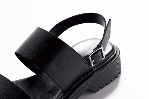 履きやすいストラップ イメージ