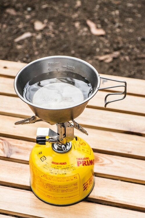 食器類は軽いものを選んで重ねて使うのがベスト イメージ