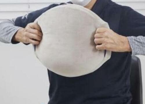 押して背筋力アップ！ ミズノ「リングレッチ」 イメージ2