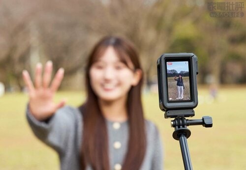 タテ動画撮影がはかどる保護フレームが付属 アクションカメラおすすめ イメージ