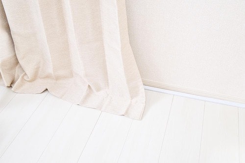 2.丈を床につくまでの長さにする 遮光カーテンおすすめ イメージ