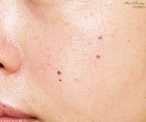 ツヤによる美肌感はアリ ベージュ下地おすすめ イメージ