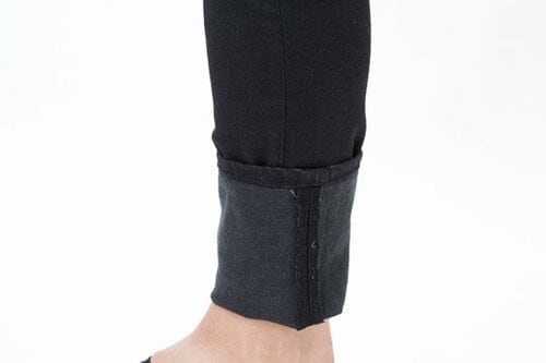 履きやすくて美シルエット！無印良品は2着買いすべき優秀さ イメージ3