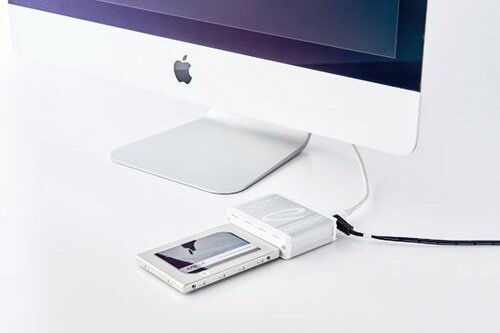 PCを分解する必要なし 古いMacを蘇らせる外付けSSD イメージ