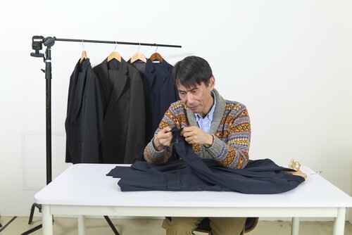 ジャージースーツのテスト方法 ジャージースーツおすすめ イメージ