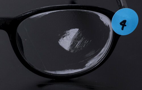 拭きやすく曇り止め性能も十分 メガネ用曇り止めおすすめ イメージ