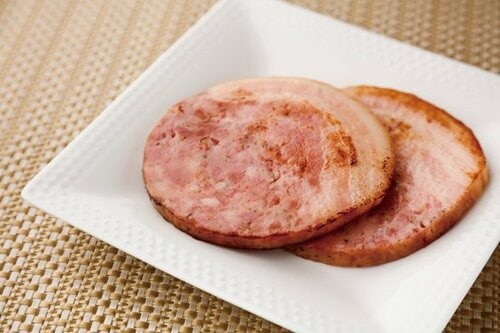 1枚でも十分なボリューム肉々しい男性向けのポークステーキ イメージ