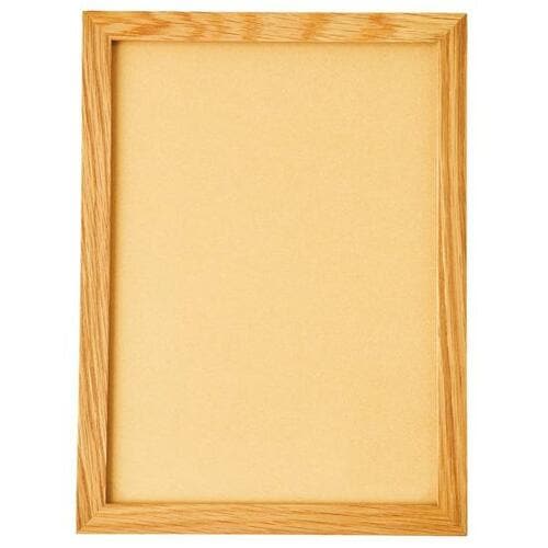 これが本家「無印良品 壁に付けられるフレーム A4」 イメージ