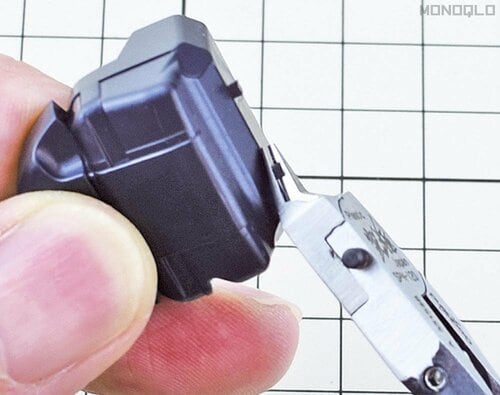 ステップ3:残ったゲートを丁寧に切り取る プラモデル用ニッパーおすすめ イメージ