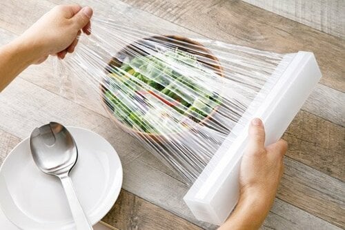 ③切れ味アップ！ 水濡れにも強くなったラップケース イメージ