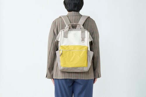 コンパクトで女性の背中にしっかり収まる レディース向け通勤リュックおすすめ イメージ