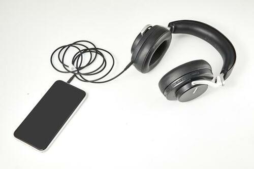 SHURE「AONIC 50」|ぶっちぎりの1位! 歴代最高得点を獲得 イメージ4
