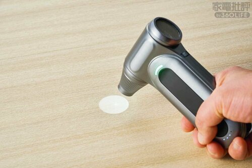 ノズル4種類にLEDライトも搭載 電動エアダスターおすすめ イメージ2