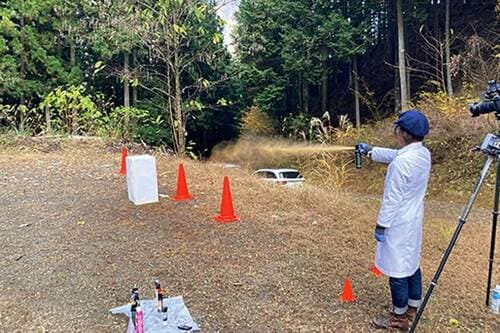 クマ撃退スプレーにどのような違いがあるのか検証！ クマ撃退スプレーおすすめ イメージ