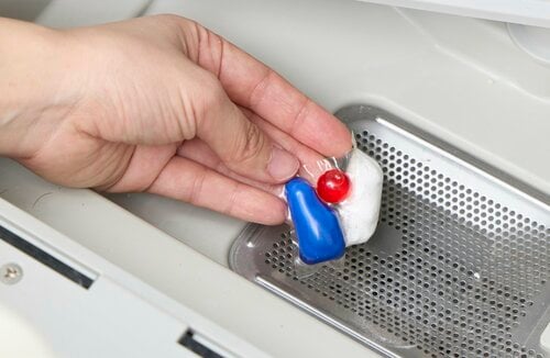 サッと一つ入れるだけ 食洗機用洗剤おすすめ イメージ